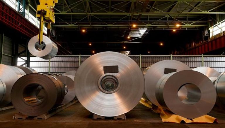 ملفات معدنية في مصنع ArcelorMittal للصلب - رويترز