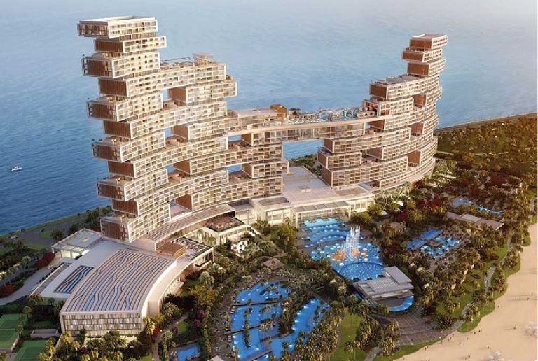 أعداد كبيرة من السائحين تستعد دولة الإمارات لاستقبالهم