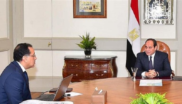 الرئيس المصري عبدالفتاح السيسي ورئيس الوزراء مصطفى مدبولي