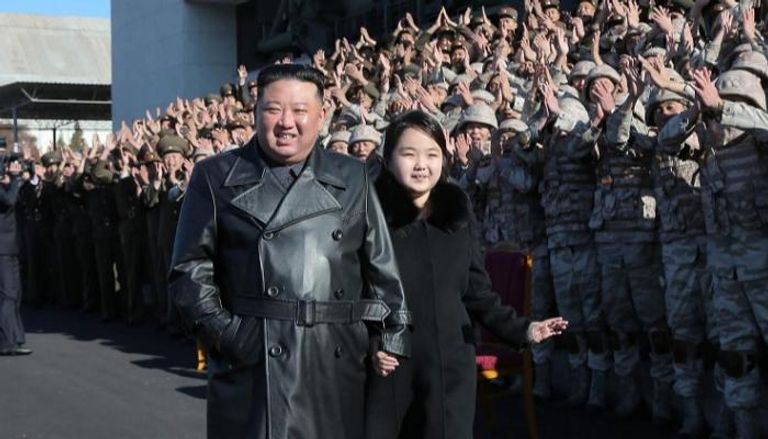 زعيم كوريا الشمالية وابنته