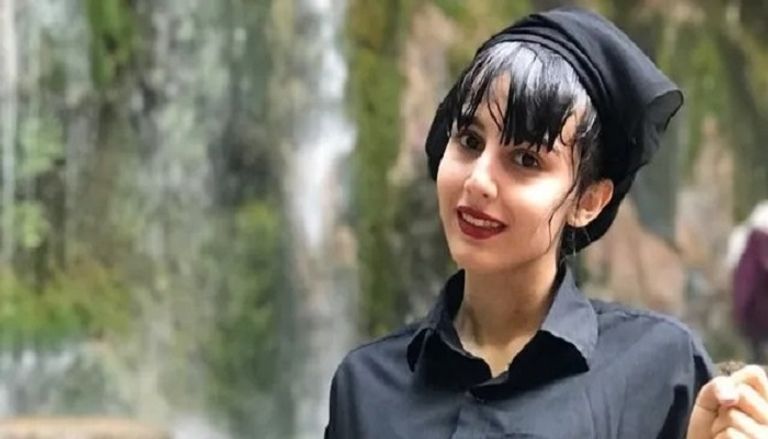 مهسا أميني ووالدها