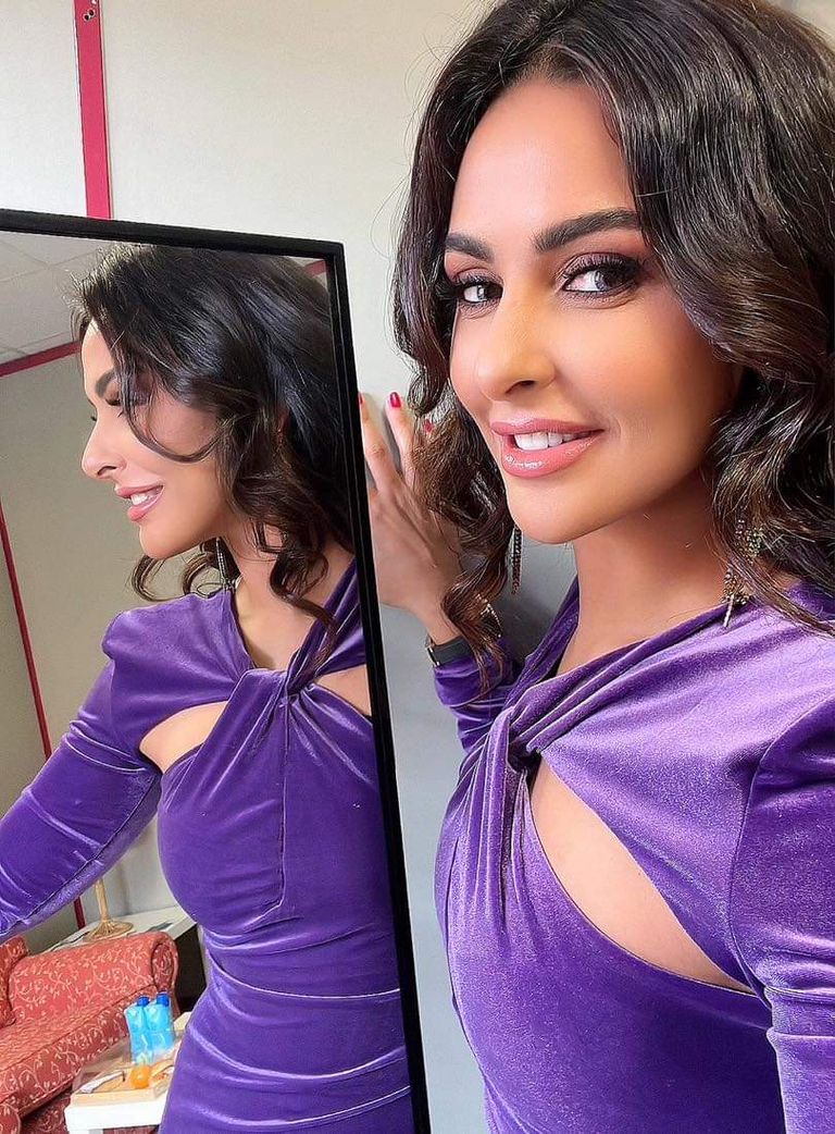 النجمة ميس حمدان