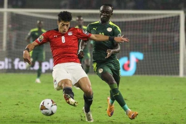 إمام عاشور نجم الزمالك بقميص منتخب مصر