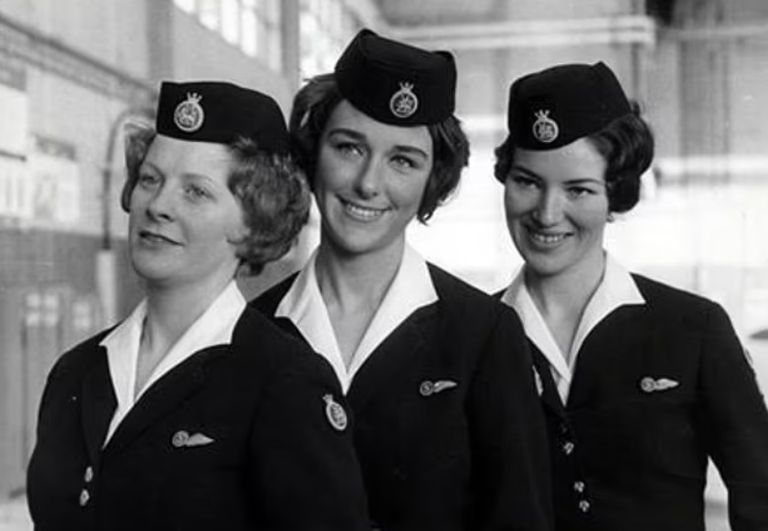 مضيفات خطوط الطيران البريطانية في ستينيات القرن الماضي