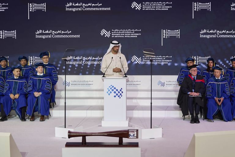 تخريج الدفعة الأولى من طلاب جامعة محمد بن زايد للذكاء الاصطناعي