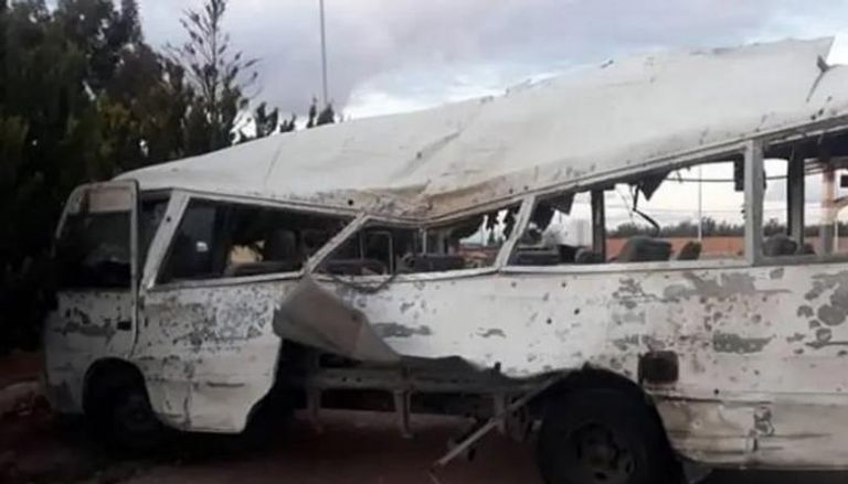 الحافلة التي كانت تقل الجنود السوريين
