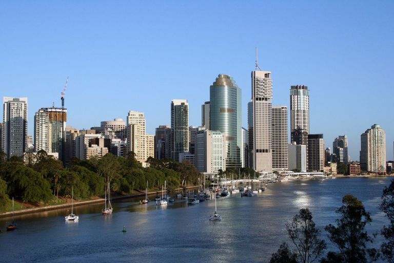 بريسبان أحد أفضل مدن أستراليا السیاحیة أفضل مدن أستراليا السیاحیة…شواطئ ومناظر طبيعية نابضة بالحياة