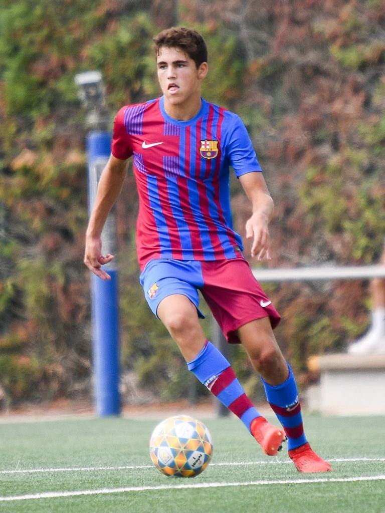 باو كوبارسي.. جوهرة جديدة في برشلونة باو كابارسي موهبة برشلونة الجديدة