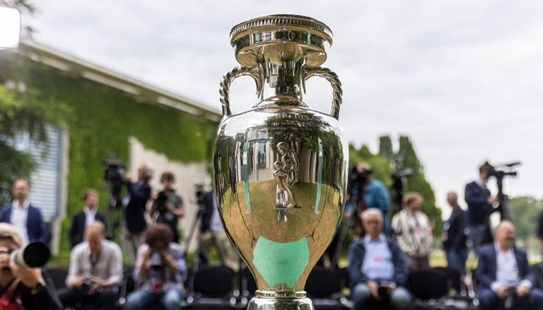كأس أمم أوروبا العرض البريطاني لاستضافة يورو 2028