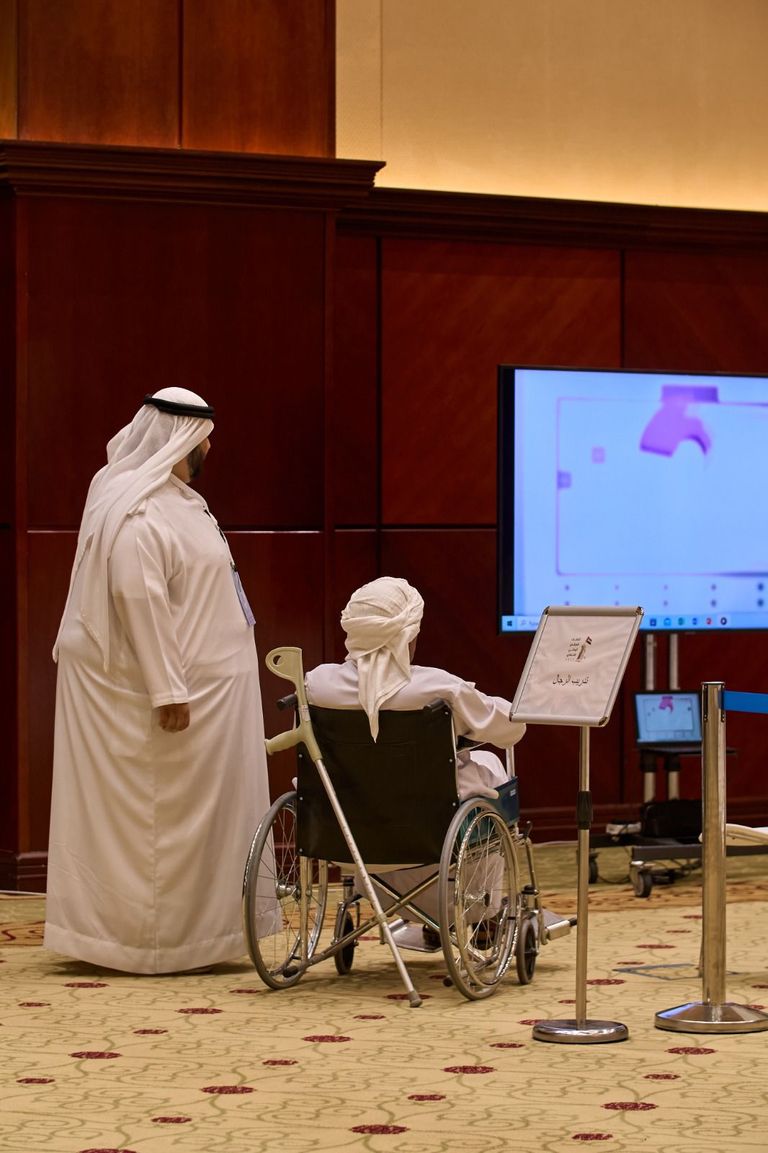 جانب من عملية التصويت المبكر - وام