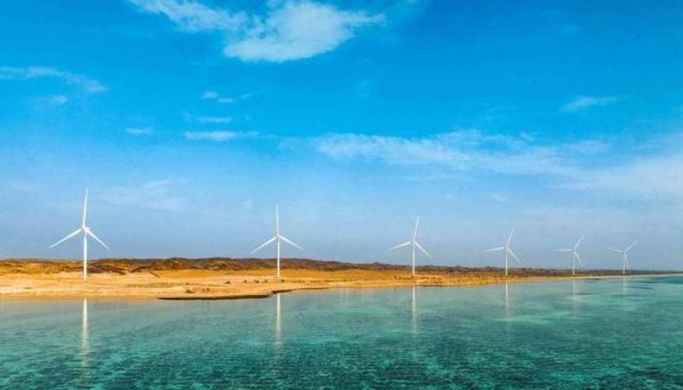 كهرباء الإمارات ومصدر توقعان اتفاقية شراء الطاقة المولَّدة من برنامج طاقة الرياح