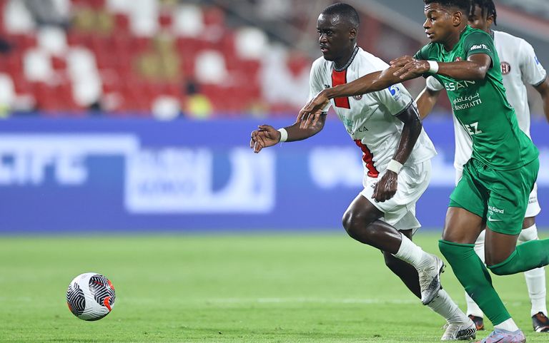 الجزيرة ضد شباب الأهلي الوصل الإماراتي