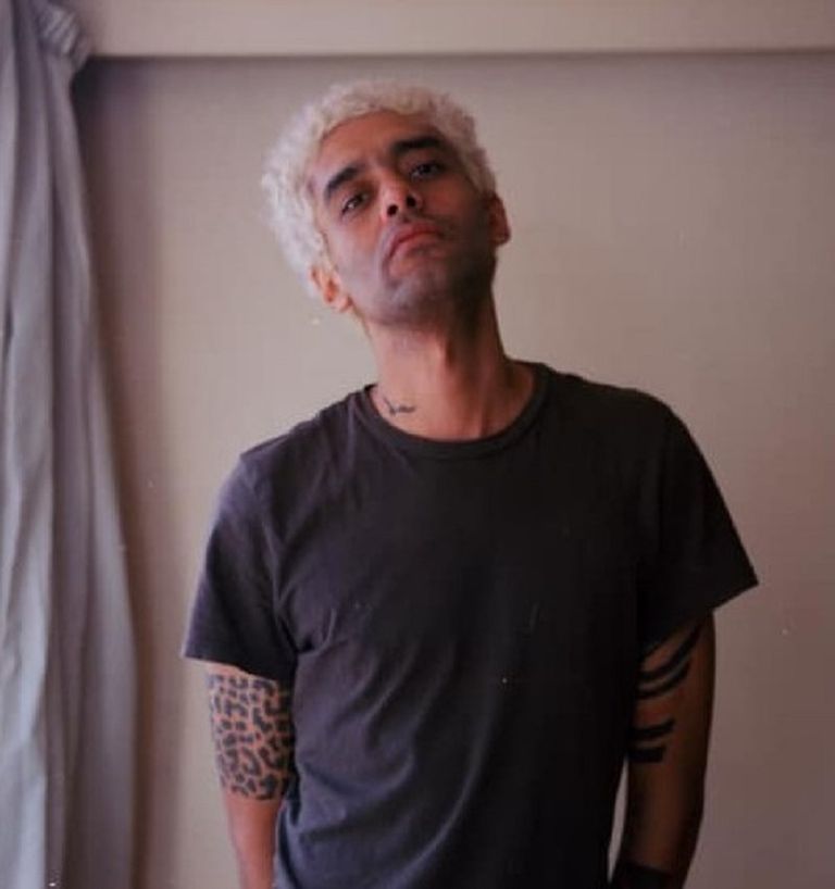 الفنان الراحل مصطفى درويش