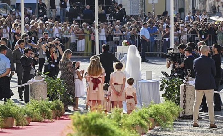 إنفانتا ماريا فرانسيسكا دي براغانسا دوقة كويمبرا والمحامي دوارتي دي سوزا