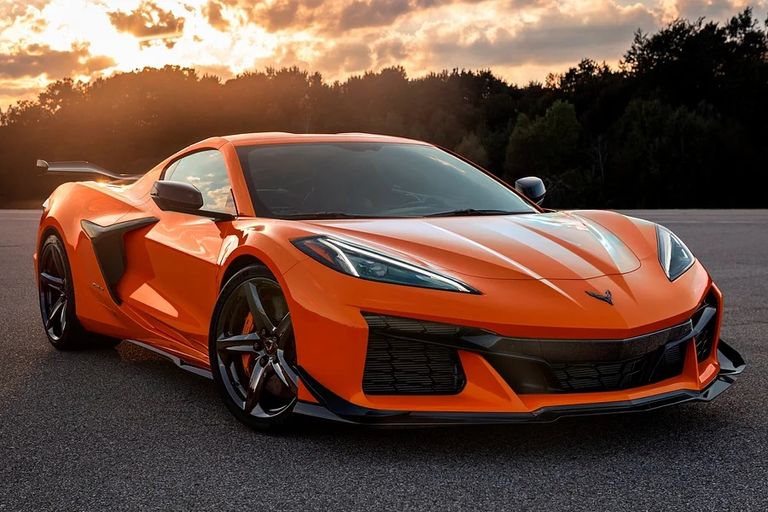 Chevrolet Corvette Z06 Lamborghini Revuelto