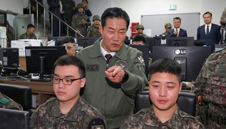 وزير الدفاع الكوري الجنوبي 