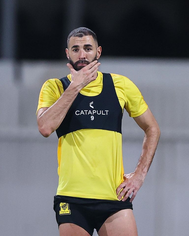 كريم بنزيما في تدريبات الاتحاد السعودي كريم بنزيما في تدريبات الاتحاد السعودي