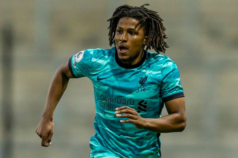 جمال بلماضي مدرب منتخب الجزائر 