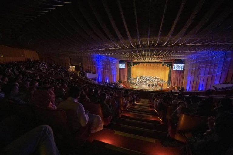 مهرجان الرياض ينعش الحركة المسرحية بالرياض