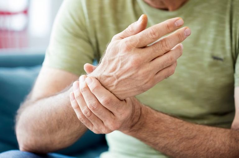 58.5 مليون بالغ مصابون بالتهاب المفاصل