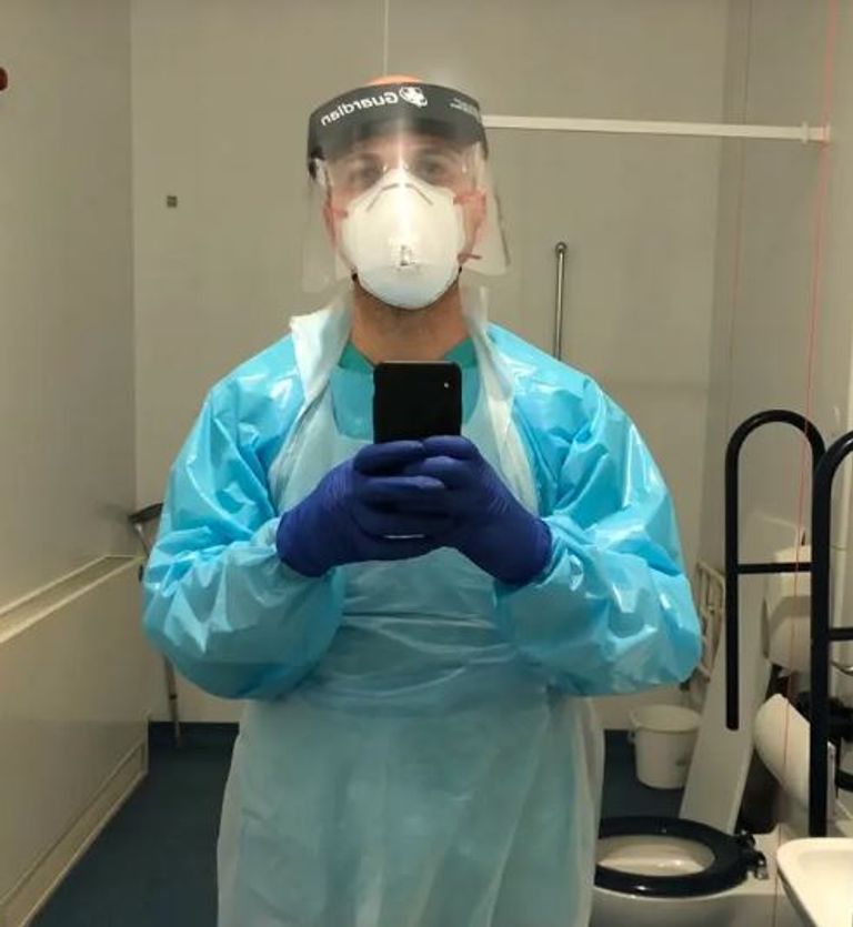 إيما واتسون وحسن العقاد