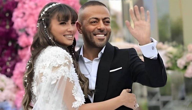 تامر عاشور وزوجته نانسي نور