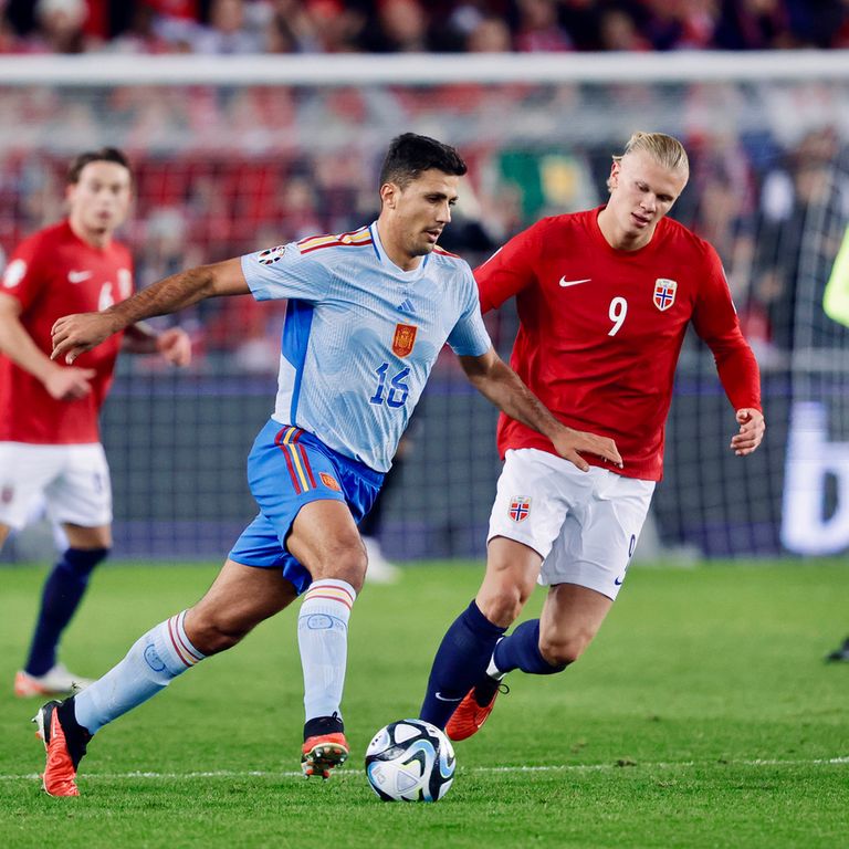 إيرلينغ هالاند يواجه خطر عدم الظهور في يورو 2024 منتخب إسبانيا حسم تأهله إلى يورو 2024