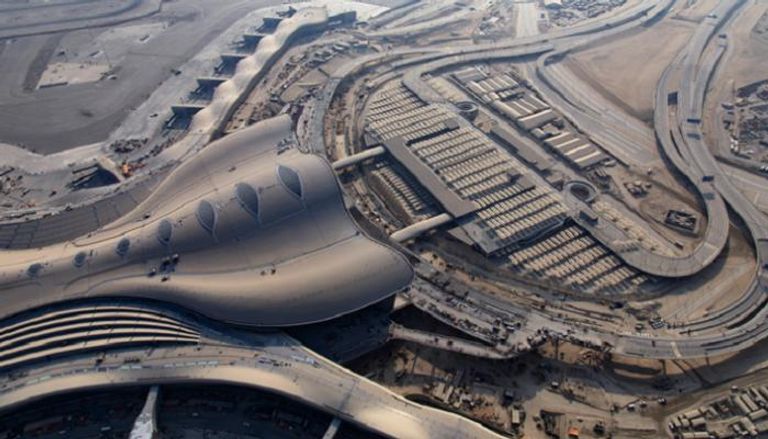 مبنى المسافرين (A) بمطار أبوظبي الدولي