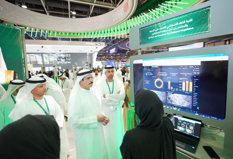 كهرباء ومياه دبي تستعرض مشاريعها في