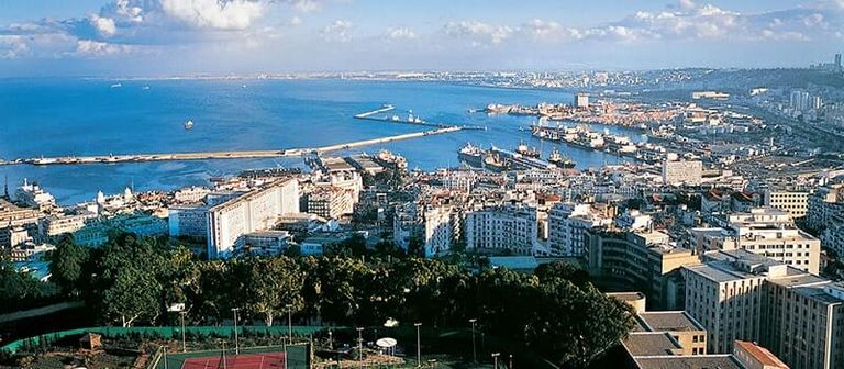 الجزائر العاصمة يزداد البحث عن المدن التي توفر أفضل مناخ في العالم