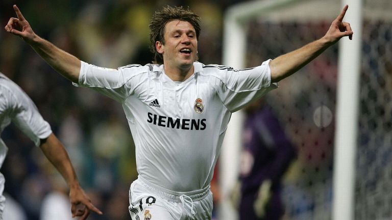 أنطونيو كاسانو نجم ريال مدريد الأسبق فابيو كابيلو مدرب ريال مدريد الأسبق