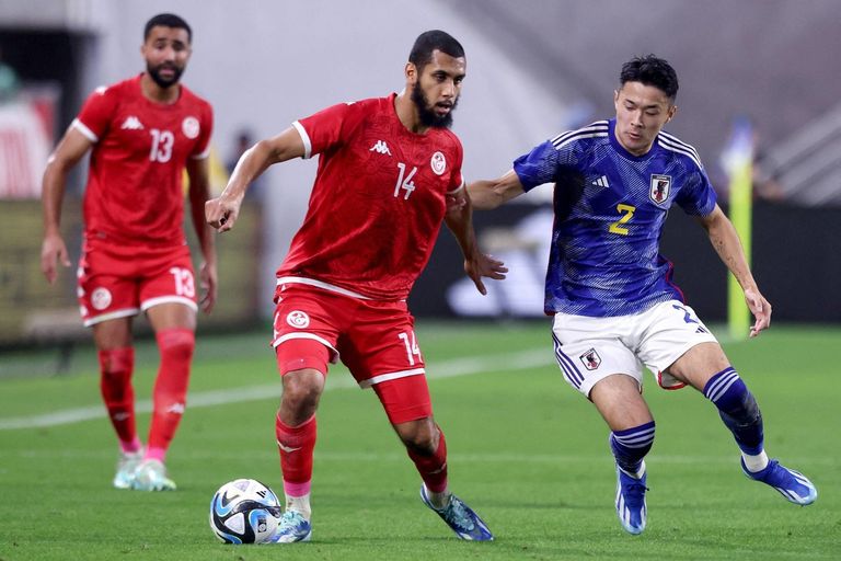 من مباراة تونس واليابان جلال القادري مدرب منتخب تونس