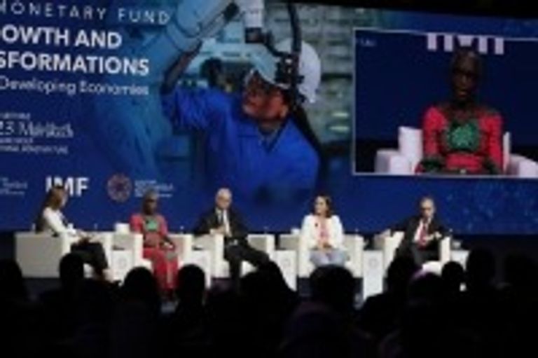 مشاركة النساء في اجتماعات صندوق النقد والبنك الدولي بمراكش