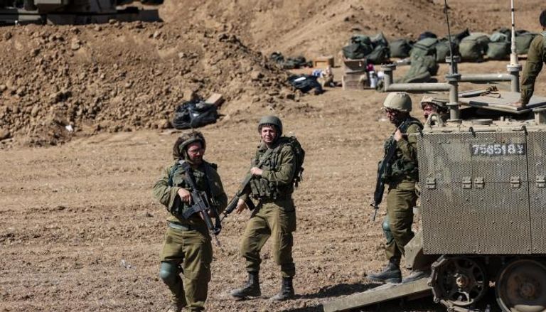 قوات إسرائيلية قرب الحدود مع قطاع غزة