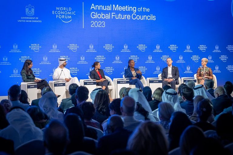 مجالس المستقبل العالمية في دبي- وام