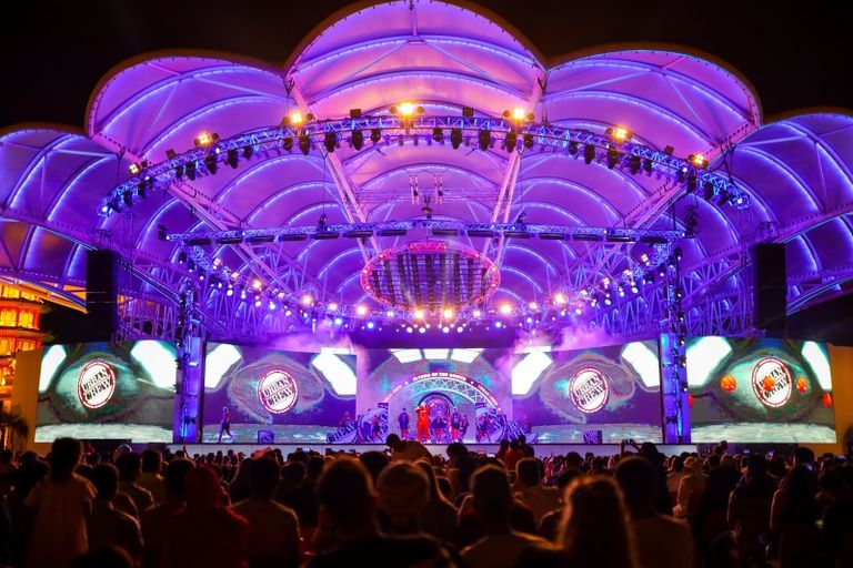 القرية العالمية في دبي تفتح أبوابها.. موسم استثنائي