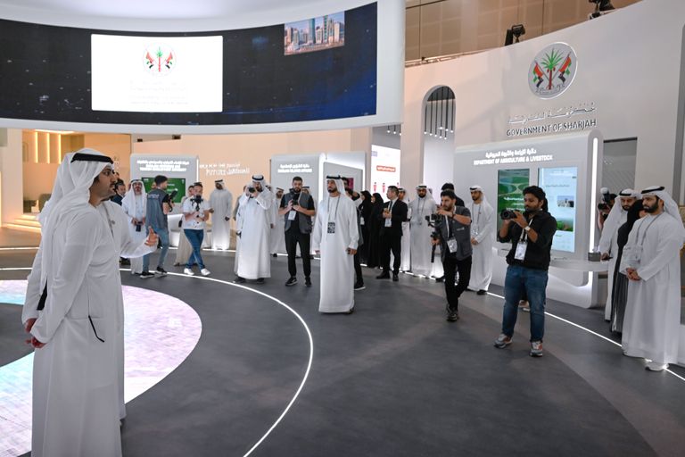 زيارة الشيخ مكتوم بن محمد بن راشد آل مكتوم لمعرض جيتكس