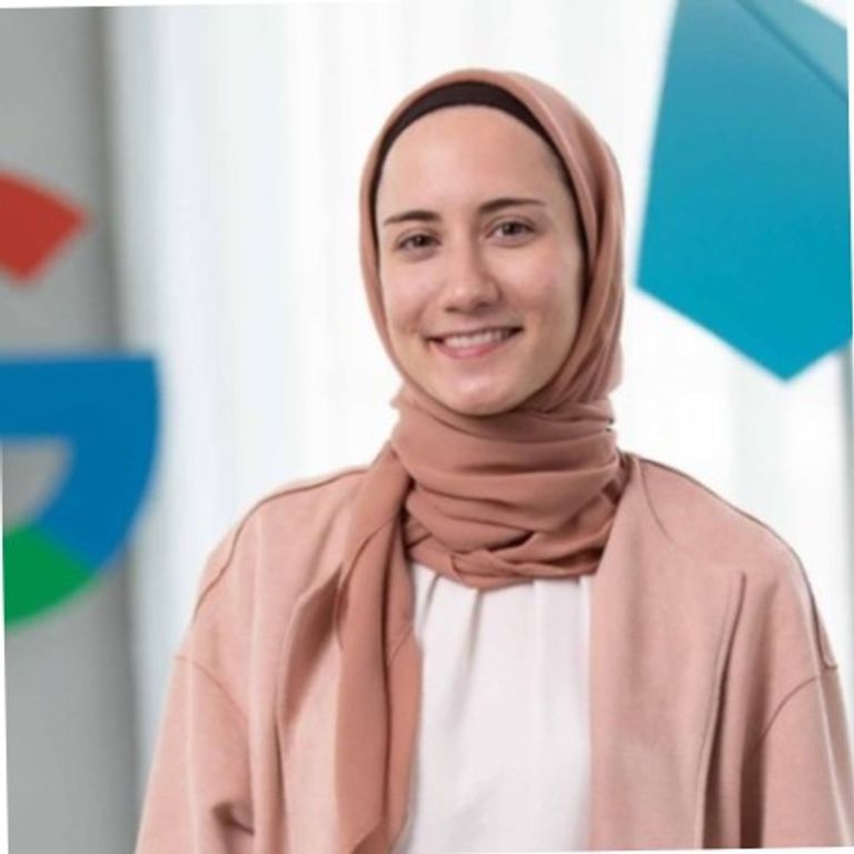 مروة خوست مديرة التواصل والعلاقات العامة في غوغل الشرق الأوسط وشمال أفريقيا  سيناء على خرائط غوغل