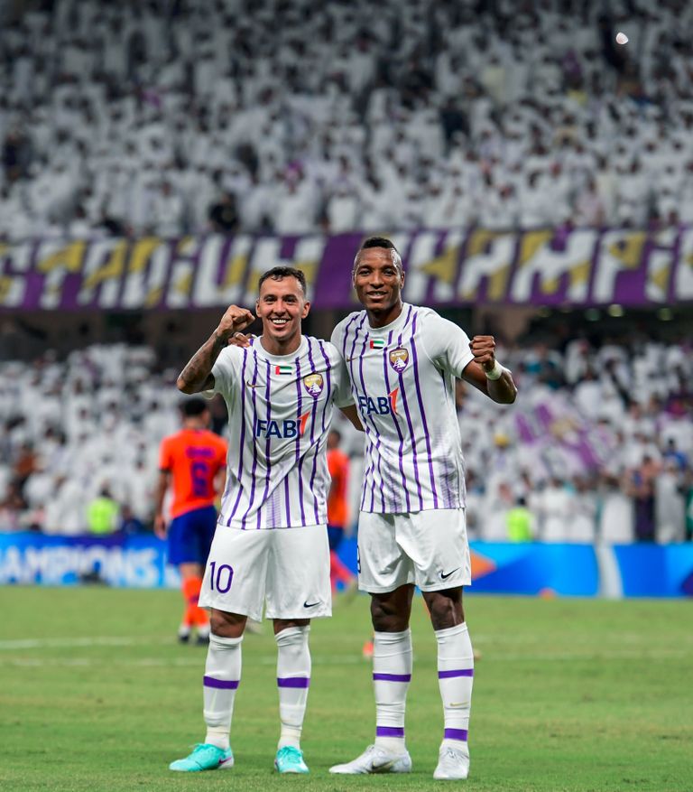 مباراة العين والفيحاء كاكو لاعب العين يحتفل بالهدف الثاني ضد الفيحاء