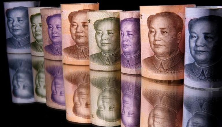 عملات من اليوان الصيني- رويترز