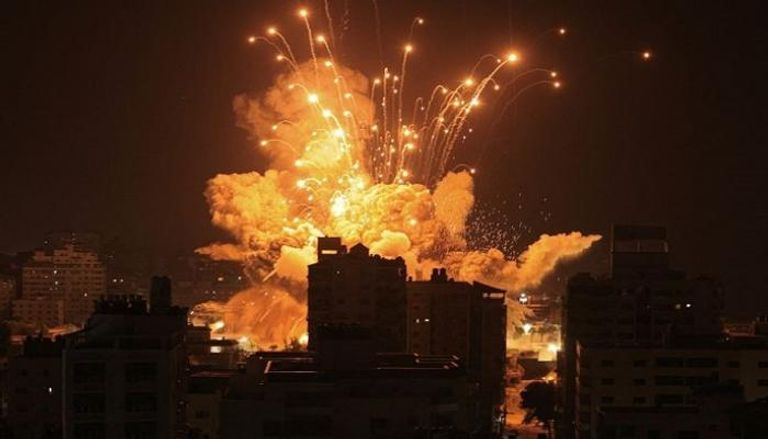 قصف على مدينة غزة