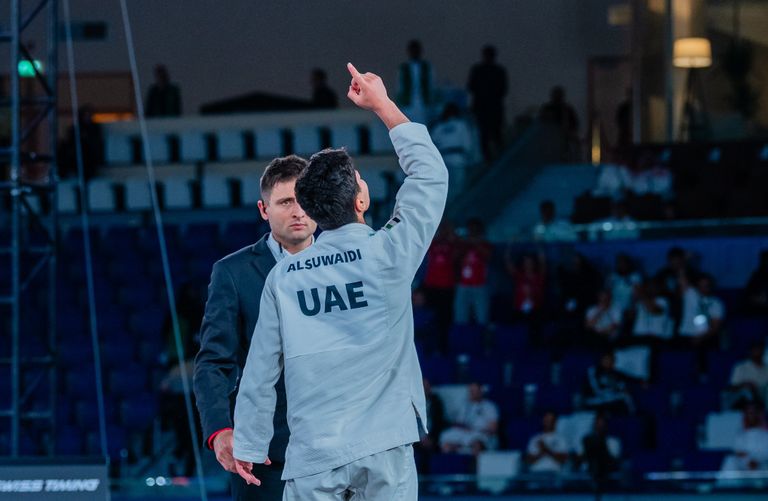 عمر السويدي ذهبيتان للإمارات في دورة الألعاب العالمية القتالية