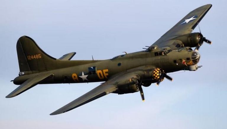 القاذفة الأمريكية بوينغ B-17- موقع simpleflying