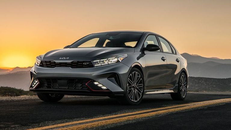 سيارة Kia Forte سيارة Kia Forte