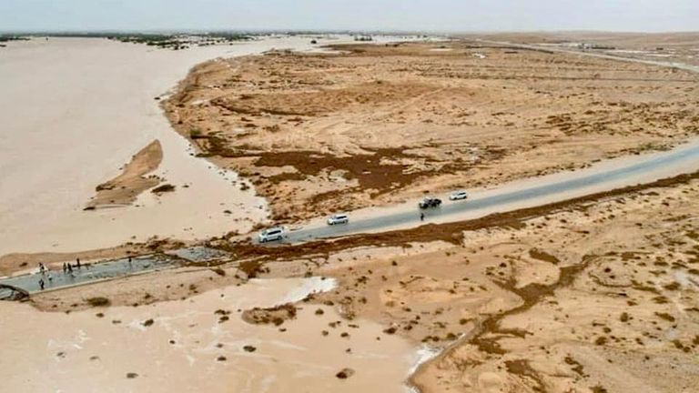 آثار الإعصار "تيج" في اليمن