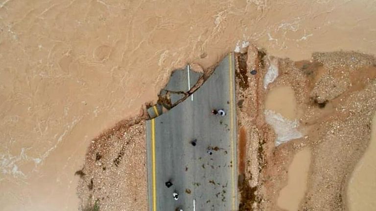 آثار الإعصار "تيج" في اليمن