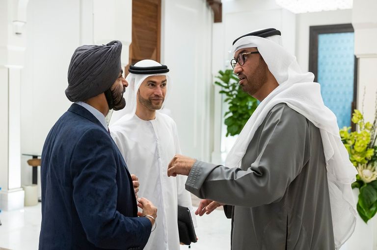رئيس الإمارات يستقبل رئيس مجموعة البنك الدولي
