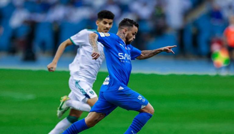 الهلال والأهلي