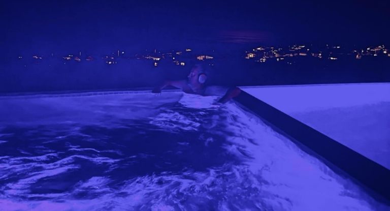 الممثل الأمريكي ماثيو بيري