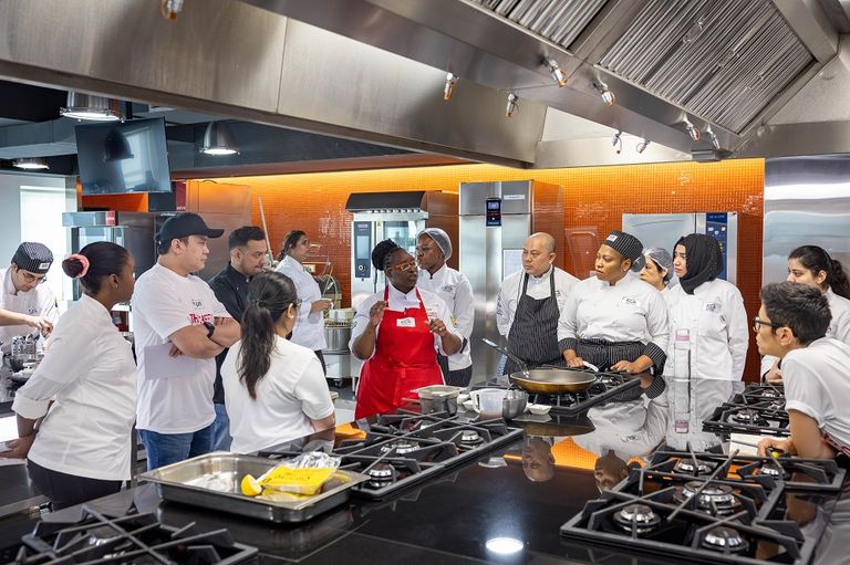 الإمارات تقدم طعاما مستداما لزوار COP28